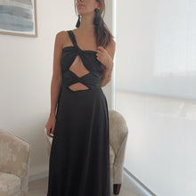 Cargar imagen en el visor de la galería, Vestido Julia Negro