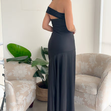 Cargar imagen en el visor de la galería, Vestido Noah Negro