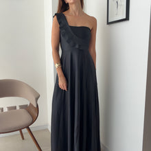Cargar imagen en el visor de la galería, Vestido Andrea Negro