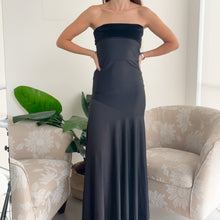 Cargar imagen en el visor de la galería, Vestido Noah Negro