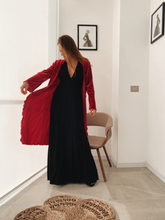Cargar imagen en el visor de la galería, Kimono Terciopelo Rojo