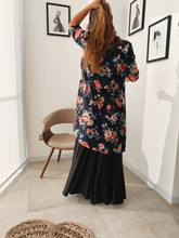 Cargar imagen en el visor de la galería, Tapado Flores Azul