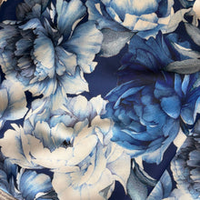 Cargar imagen en el visor de la galería, Maxifalda Maui Peonias Azul

