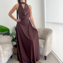 Cargar imagen en el visor de la galería, Vestido Camila Café

