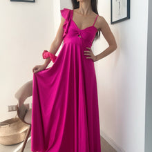 Cargar imagen en el visor de la galería, Vestido Noelia Fucsia

