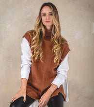 Cargar imagen en el visor de la galería, Vest Gina
