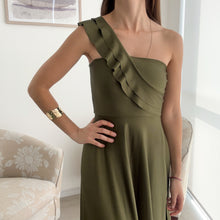 Cargar imagen en el visor de la galería, Vestido Andrea Verde Oliva
