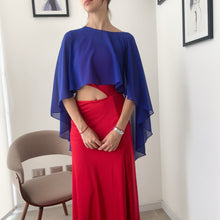 Cargar imagen en el visor de la galería, Capa Gasa Azul Electrico
