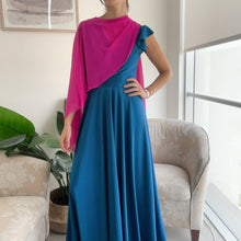 Cargar imagen en el visor de la galería, Capa Gasa Magenta
