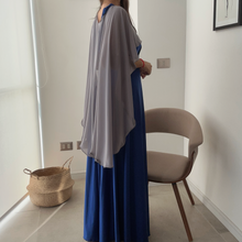 Cargar imagen en el visor de la galería, Capa Gasa Gris
