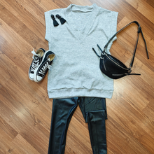 Cargar imagen en el visor de la galería, Vest Vale
